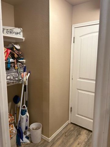 1013 Preston Trail, Wolfforth, TX 79382