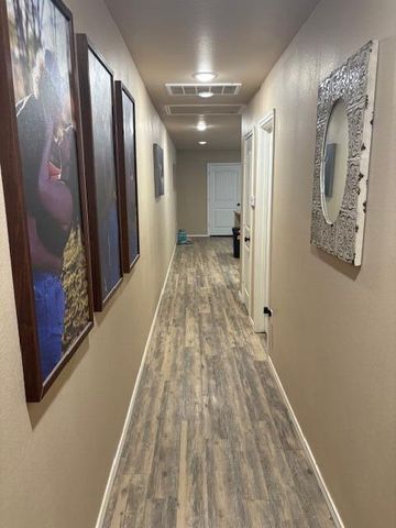 1013 Preston Trail, Wolfforth, TX 79382