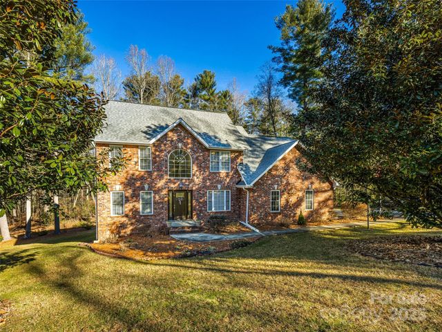 105 Boyd Drive, Flat Rock, NC 28731