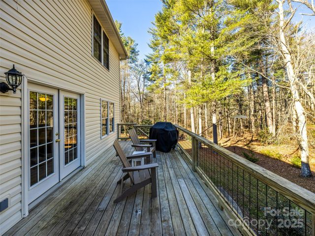 105 Boyd Drive, Flat Rock, NC 28731