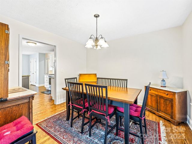 105 Boyd Drive, Flat Rock, NC 28731