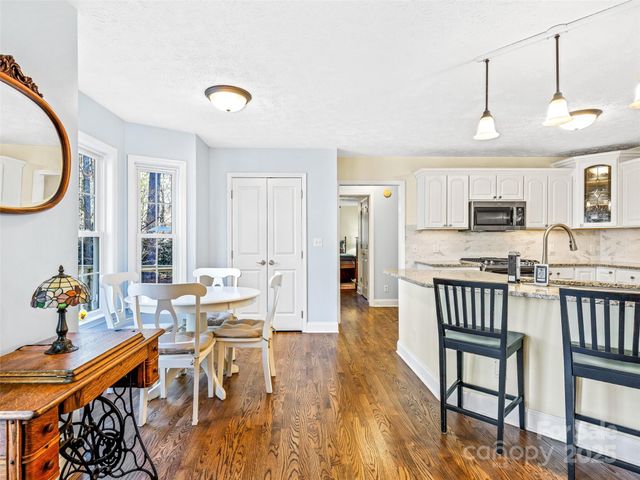 105 Boyd Drive, Flat Rock, NC 28731