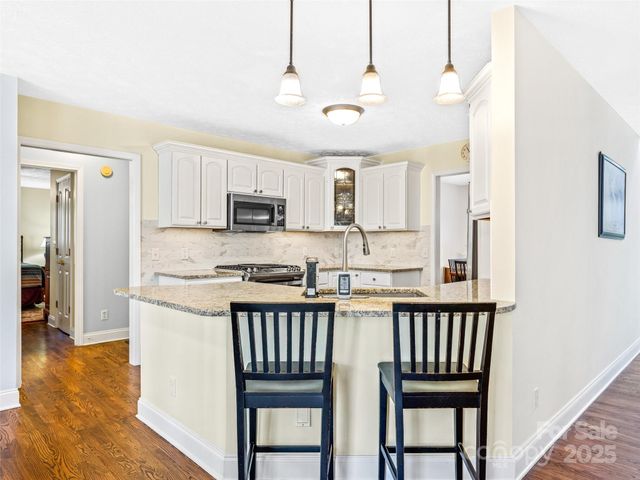 105 Boyd Drive, Flat Rock, NC 28731