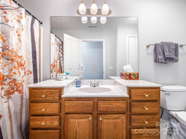 105 Boyd Drive, Flat Rock, NC 28731