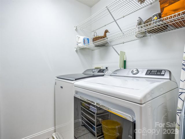 105 Boyd Drive, Flat Rock, NC 28731