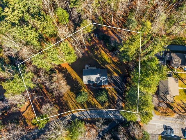 105 Boyd Drive, Flat Rock, NC 28731