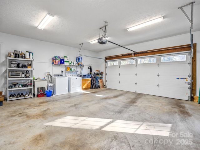 105 Boyd Drive, Flat Rock, NC 28731