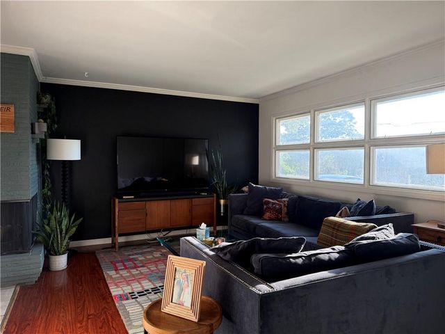 6332 NALL Avenue, Mission, KS 66202