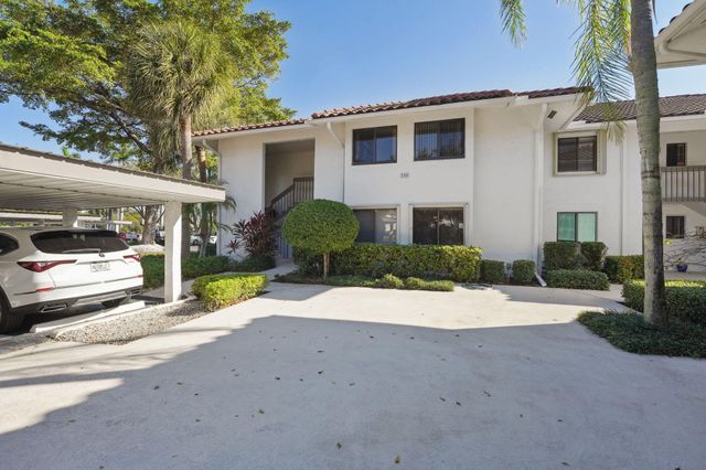 100 Pelican Pointe Drive 101, Delray Beach, FL 33483