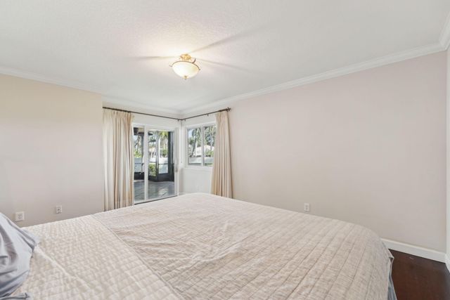 100 Pelican Pointe Drive 101, Delray Beach, FL 33483