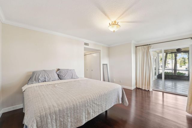100 Pelican Pointe Drive 101, Delray Beach, FL 33483