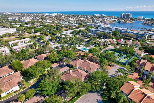 100 Pelican Pointe Drive 101, Delray Beach, FL 33483