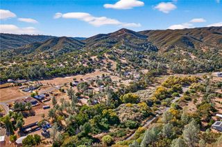 3245 Weeping Willow Way, Clearlake Oaks, CA 95423