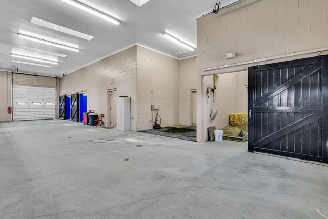 5701 Lancaster Circleville Road SW, Lancaster, OH 43130