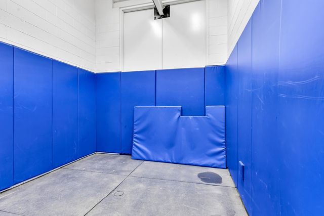 5701 Lancaster Circleville Road SW, Lancaster, OH 43130