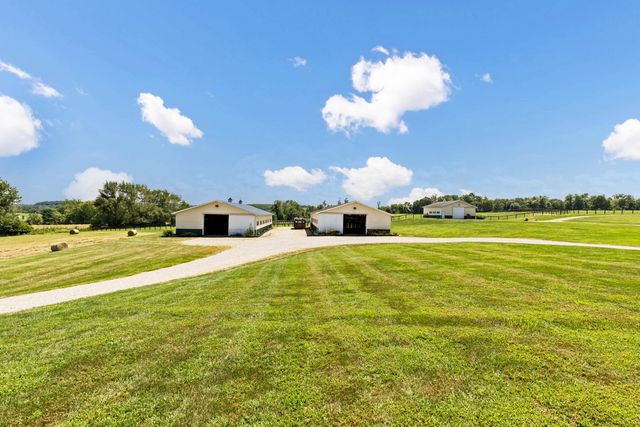 5701 Lancaster Circleville Road SW, Lancaster, OH 43130