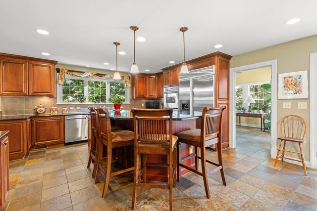 5701 Lancaster Circleville Road SW, Lancaster, OH 43130