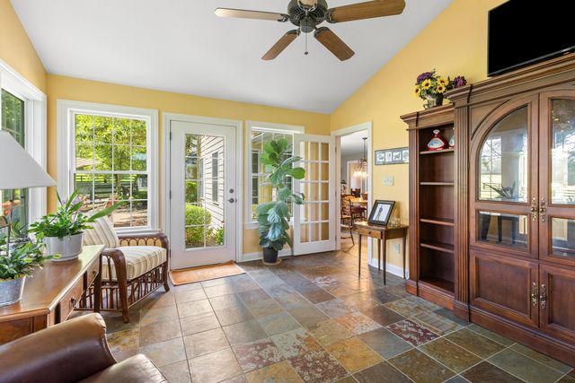 5701 Lancaster Circleville Road SW, Lancaster, OH 43130