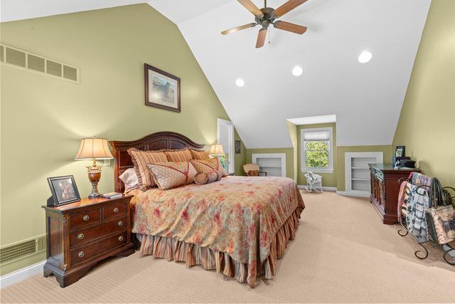 5701 Lancaster Circleville Road SW, Lancaster, OH 43130