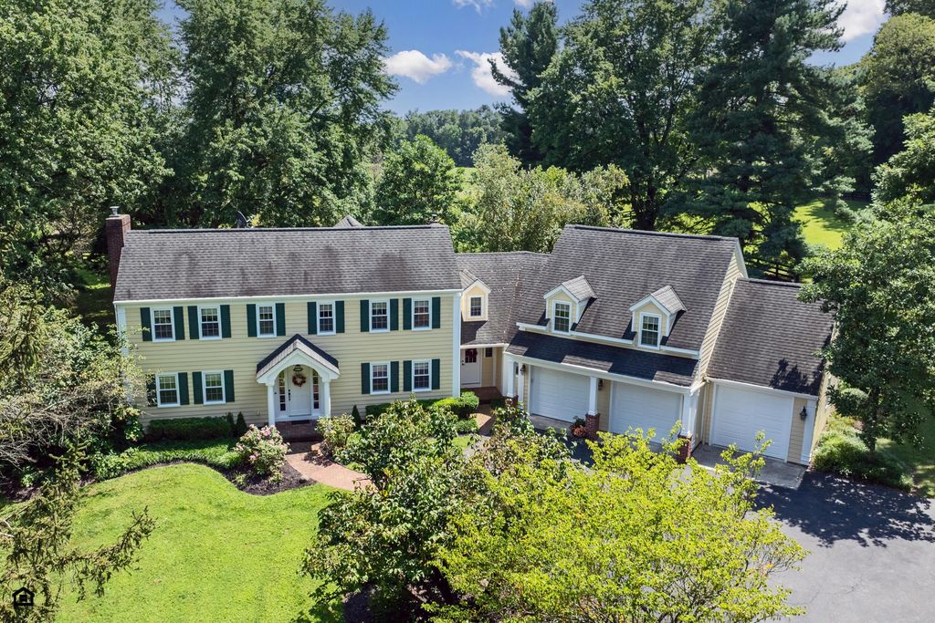 5701 Lancaster Circleville Road SW, Lancaster, OH 43130