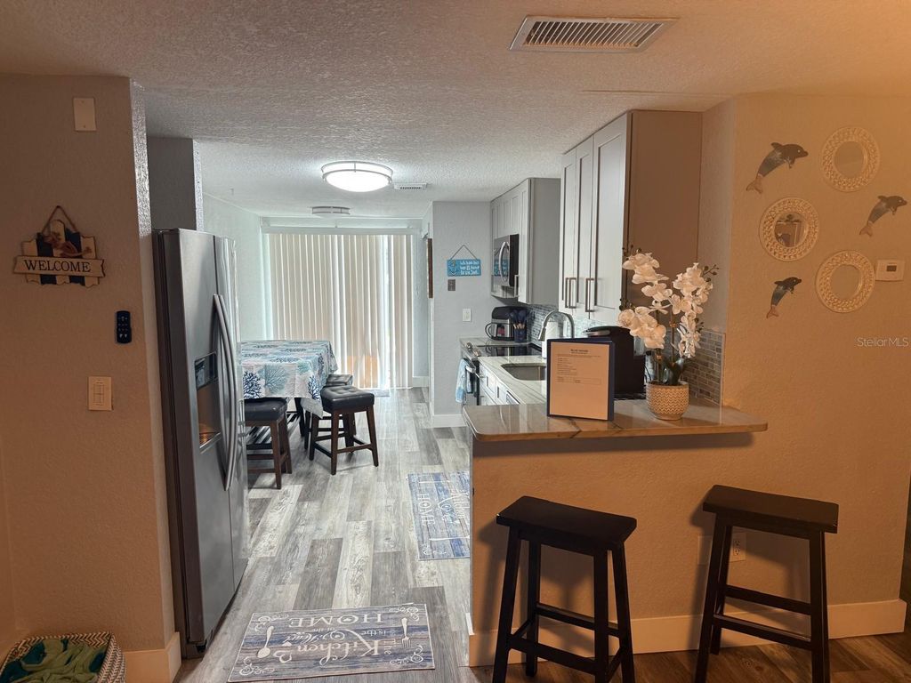Image 6 of property listing at 4109 78TH STREET W 29A, Bradenton, FL 34209