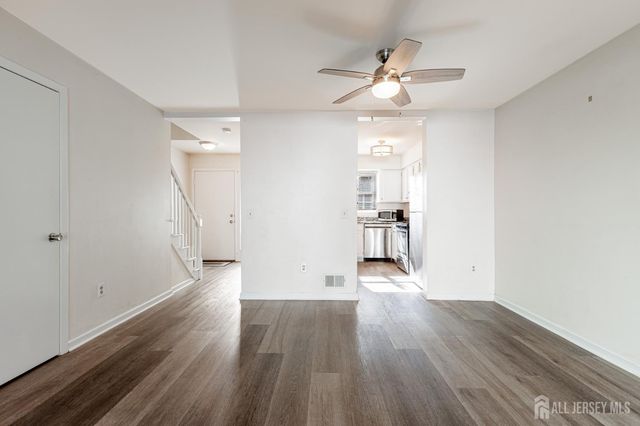 11 Kyle Street, Manville, NJ 08835