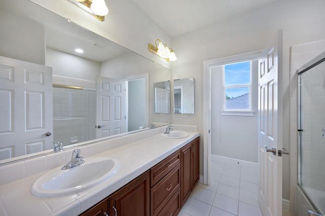 1580 Vista Ridge Way, Roseville, CA 95661