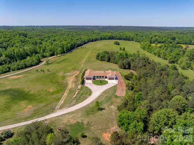 8088 Kays Drive, York, SC 29745
