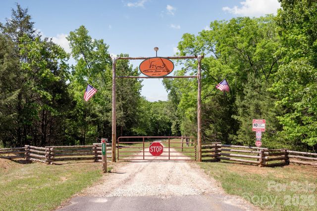 8088 Kays Drive, York, SC 29745