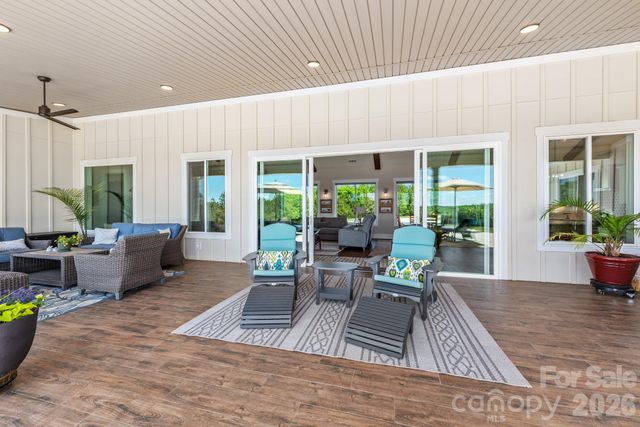 8088 Kays Drive, York, SC 29745