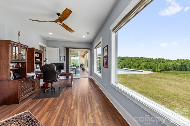 8088 Kays Drive, York, SC 29745