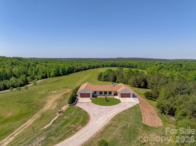8088 Kays Drive, York, SC 29745