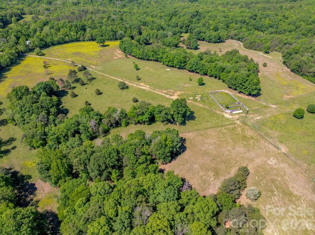 8088 Kays Drive, York, SC 29745