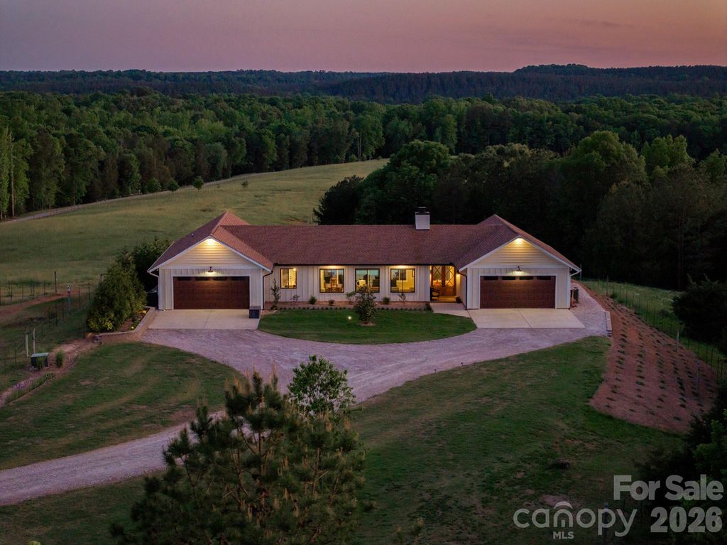 8088 Kays Drive, York, SC 29745