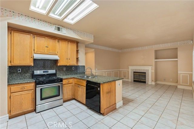 32015 Bourges, Lake Elsinore, CA 92530