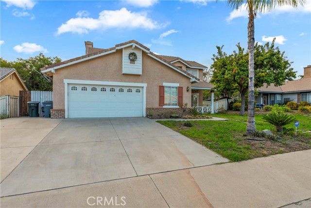 32015 Bourges, Lake Elsinore, CA 92530