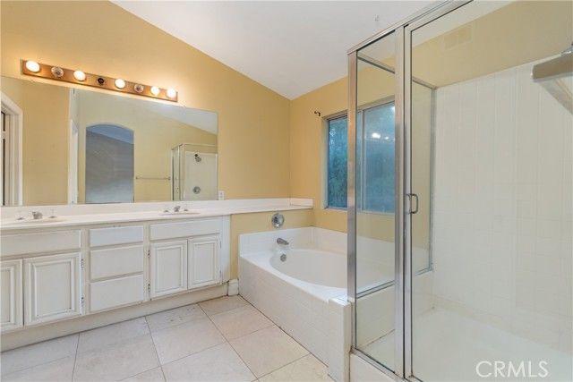 32015 Bourges, Lake Elsinore, CA 92530