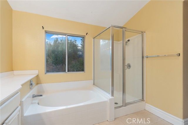 32015 Bourges, Lake Elsinore, CA 92530