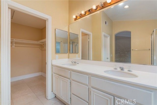 32015 Bourges, Lake Elsinore, CA 92530