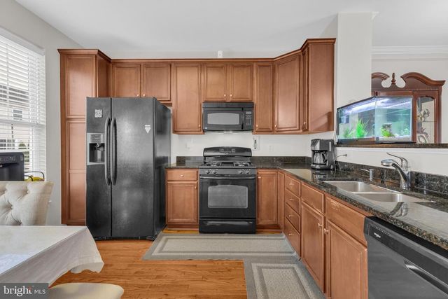 42911 PAMPLIN TER, Chantilly, VA 20152