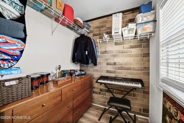 4731 Lakeside Drive, Maumee, OH 43537