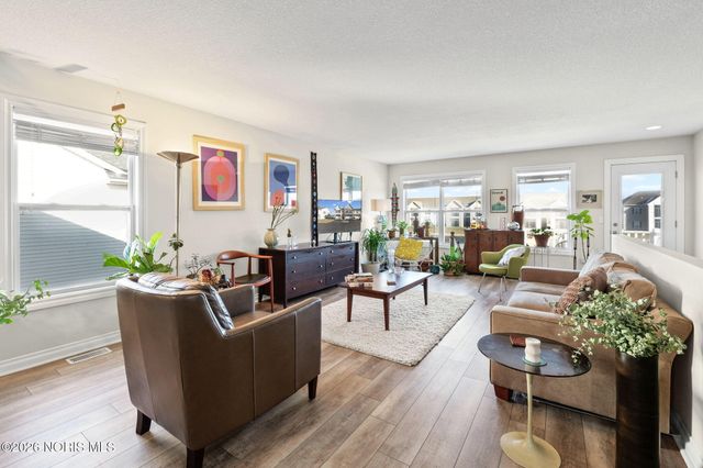 4731 Lakeside Drive, Maumee, OH 43537