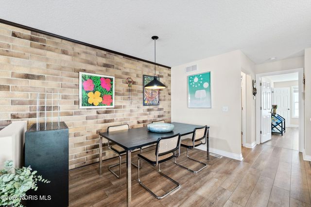 4731 Lakeside Drive, Maumee, OH 43537