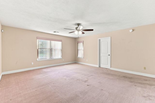 3721 Autumn Lane, Baytown, TX 77521