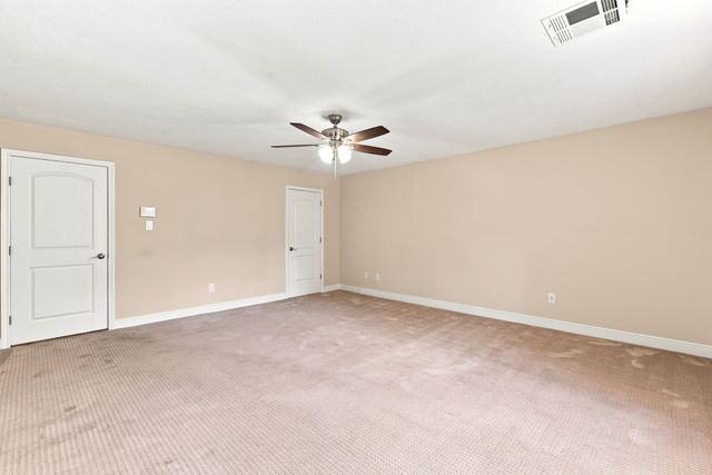 3721 Autumn Lane, Baytown, TX 77521
