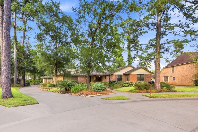3721 Autumn Lane, Baytown, TX 77521