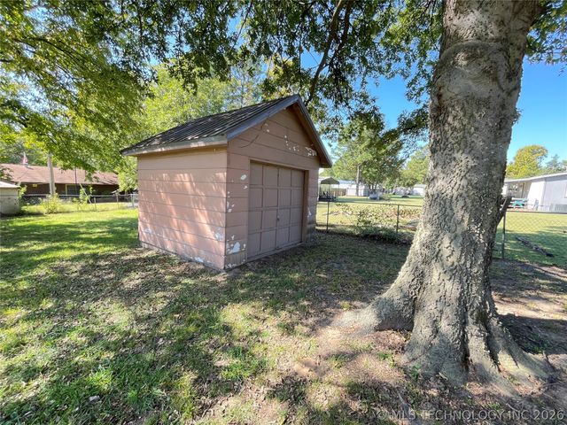 743 Lakeview, Stigler, OK 74462