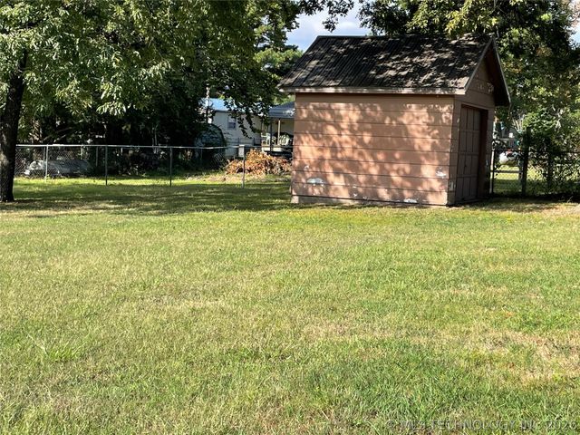 743 Lakeview, Stigler, OK 74462