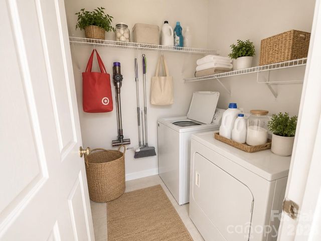9813 Hyde Glen Court, Charlotte, NC 28262