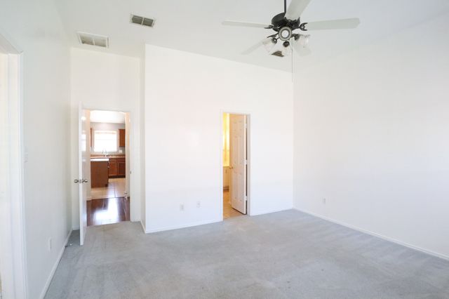 3921 Summerhill Lane, Fort Worth, TX 76244